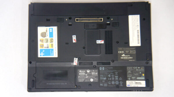 Laptop HP Compaq nw8440 Intel Core 2 Duo T7200 2GHz, 2GB DDR2, HDD 160GB, DVD-RW, 15.4 inch 1680 x 1050 WSXGA+, bateria defecta-48854